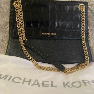 Micheal Kors Patent Leather Purse Chain Crossbody